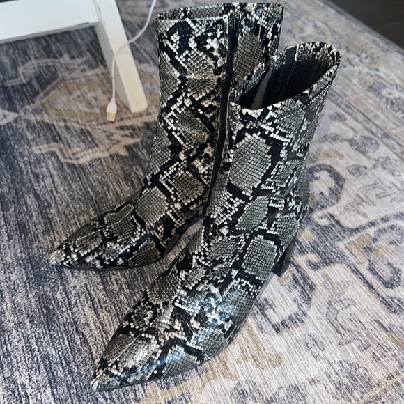 Jeffrey Campbell Siren Python Boot - Picture 5 of 7
